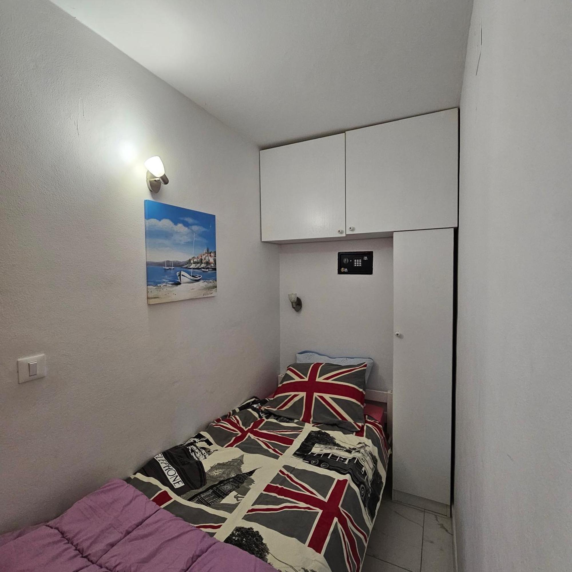 Lovro #1 & #2 Apartments ツレス エクステリア 写真